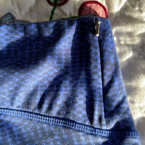 Tuff Athletics XL Pants Made in Canada - Picture 5 of 5